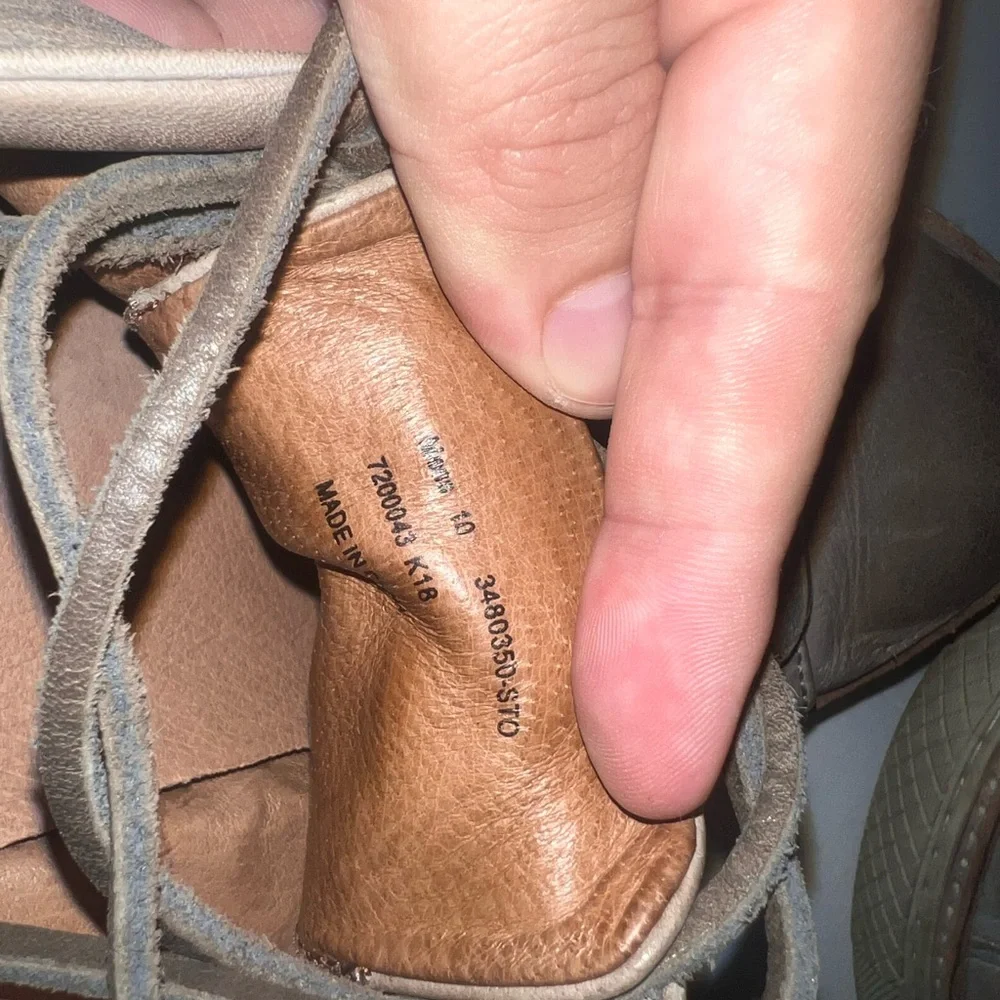 Men's Brown Leather Casual Shoes Frye used - Picture 6 of 6